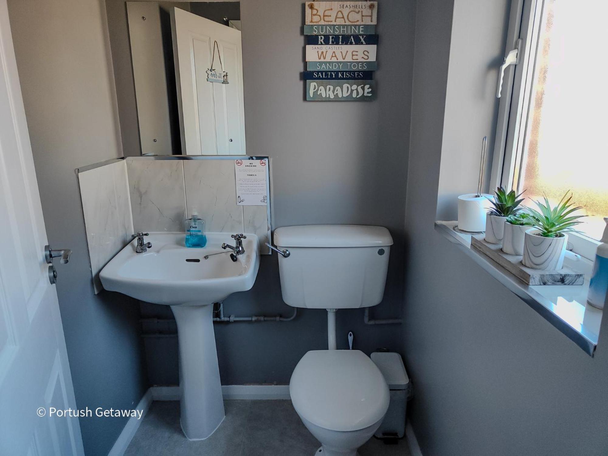 Portrush Getaway - Holiday Let Luaran gambar